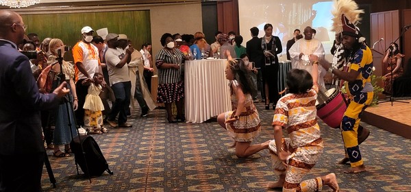  코트디부아르 전통무예  공연