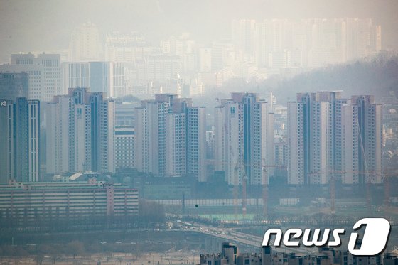 27일 서울 서초구 아파트단지 모습. (출처:뉴스1)