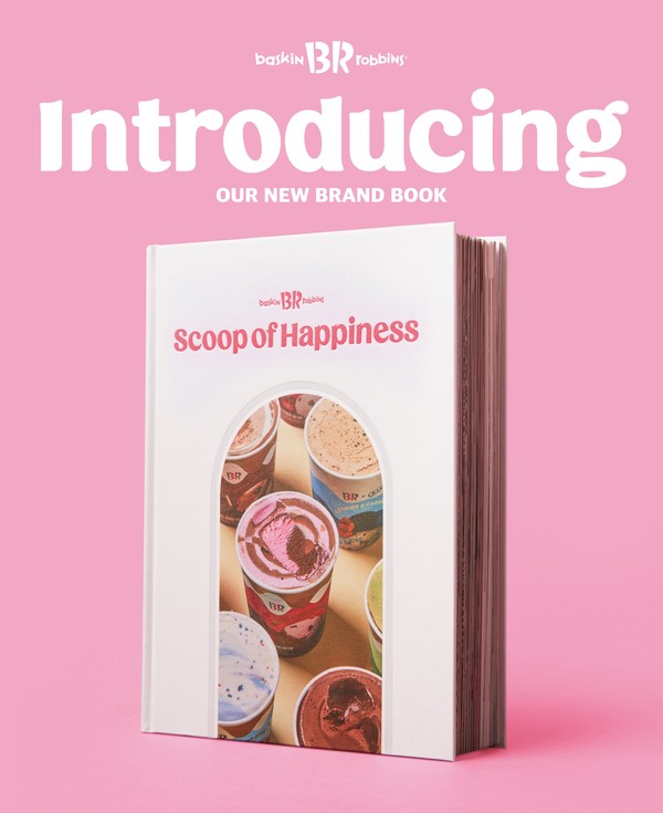 SPC 배스킨라빈스가 약 1년 반 동안의 기획과 편집 과정을 거쳐 39년 발자취를 담은 브랜드북 ‘스쿱 오브 해피니스(Scoop of Happiness)’를 발간한다고 9일 밝혔다.